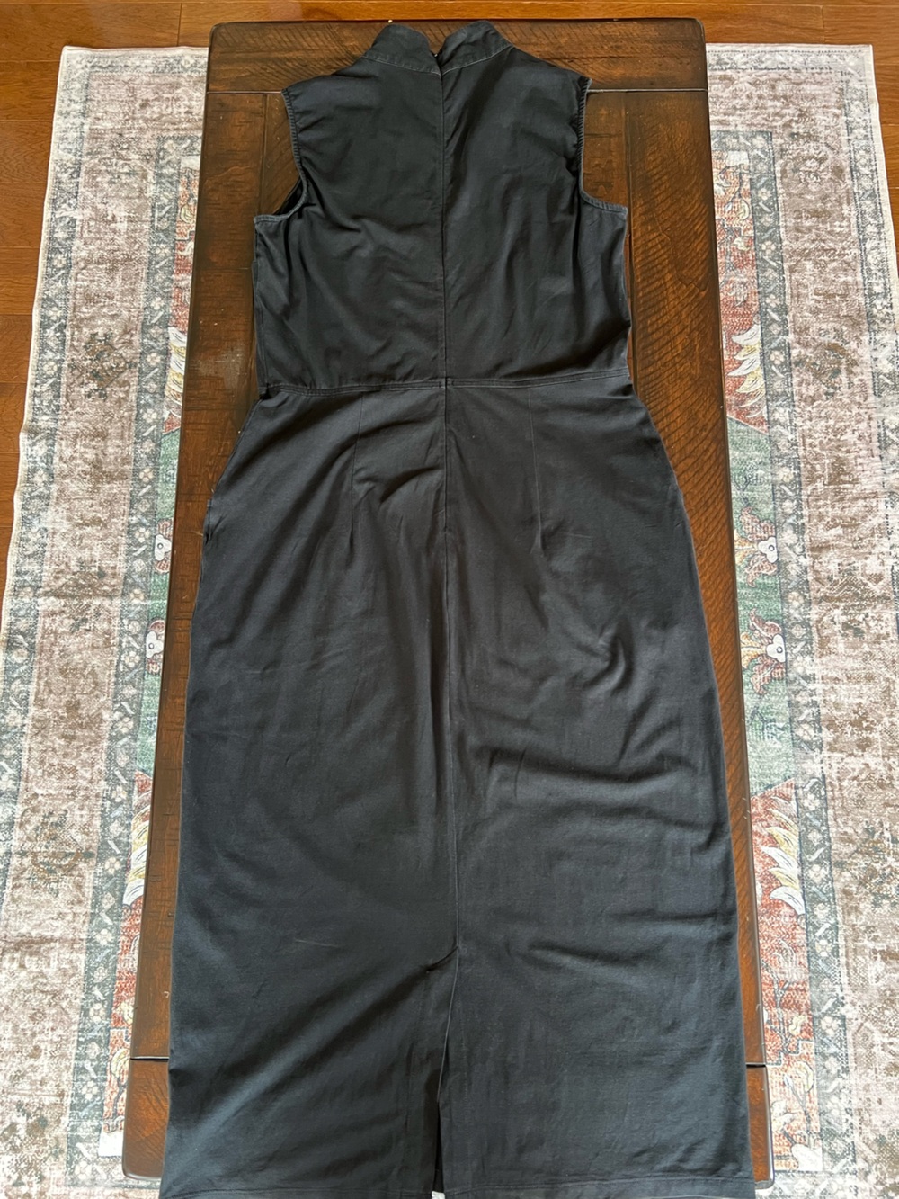 eshakti Sleeveless Black Midi Dress with Asymmetrical Button Placket - Picture 10 of 12